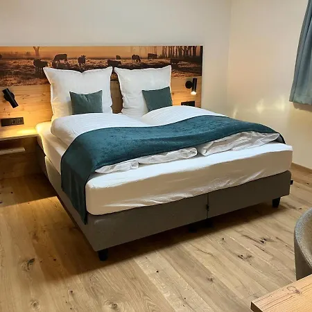 Moarhof Hackling - Anian אירשנברג